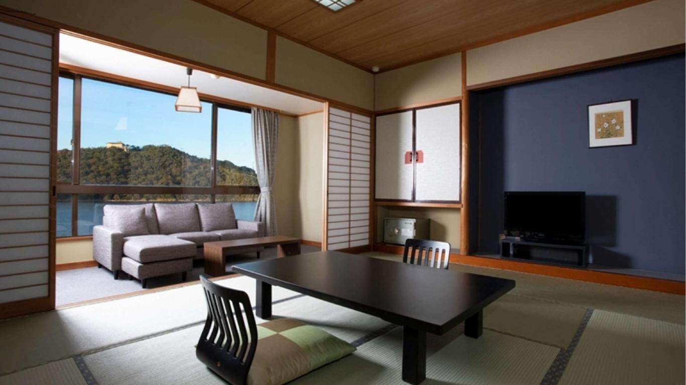 Tokiwasure Kaikatei Ryokan