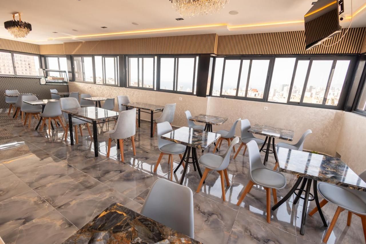 hotel saraya thumbnail 2