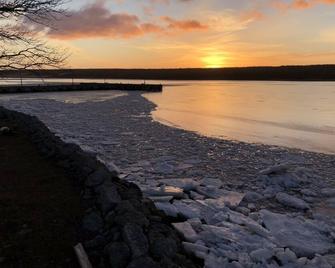 Waterfront In Downtown Chéticamp - Cheticamp - Plage