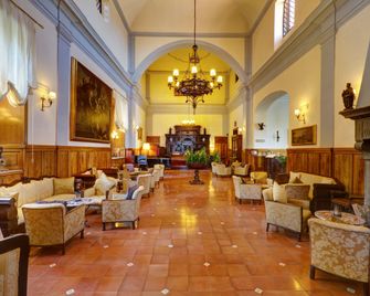 San Domenico Palace, Taormina, A Four Seasons Hotel - Taormina - Lobby