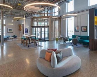 Holiday Inn Sunderland - City Centre By IHG - Sunderland - Lobby