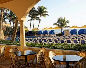 Ocean Sky Hotel and Resort - Fort Lauderdale - Restaurang