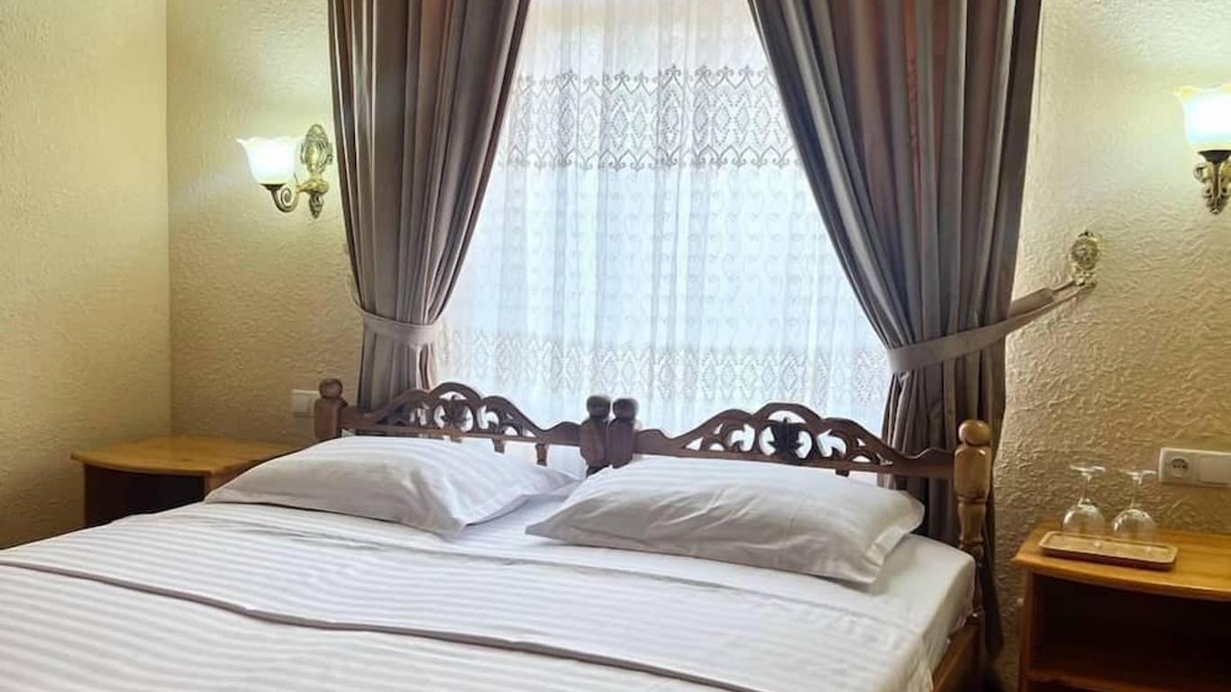 Hotel Caravan Serail