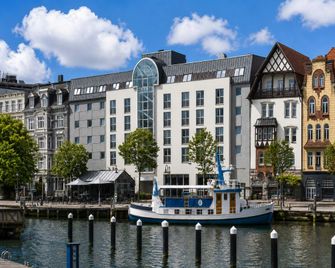 Sunday Hotel Flensburg - Flensburgo - Edificio