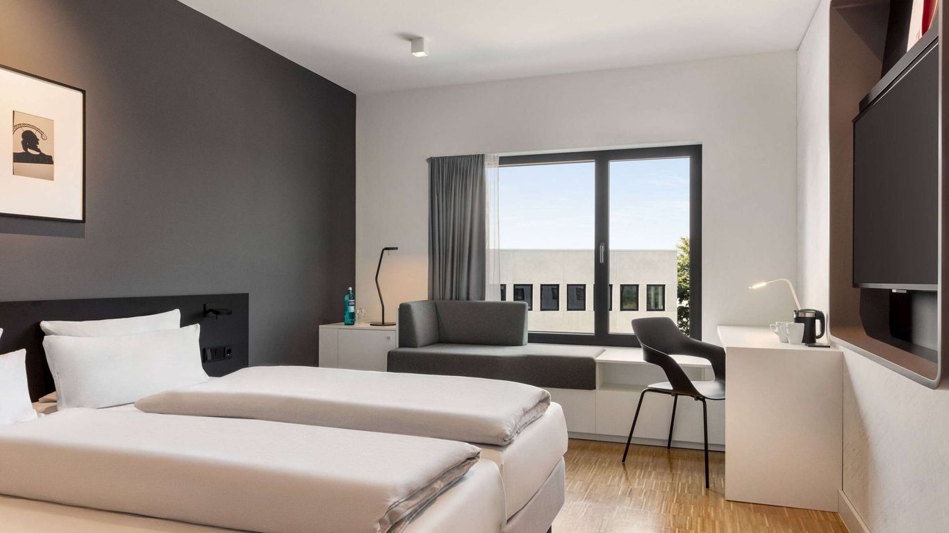 Vienna House Ernst Leitz Wetzlar