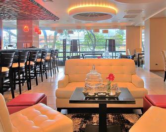 Tryp By Wyndham San Jose Sabana - סן חוזה - טרקלין