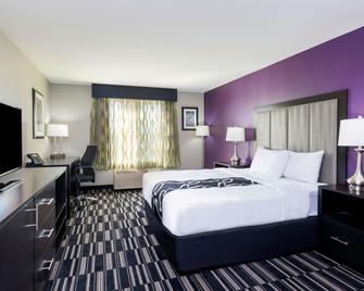 La Quinta Inn & Suites by Wyndham Fairfield - Napa Valley - Fairfield - Schlafzimmer
