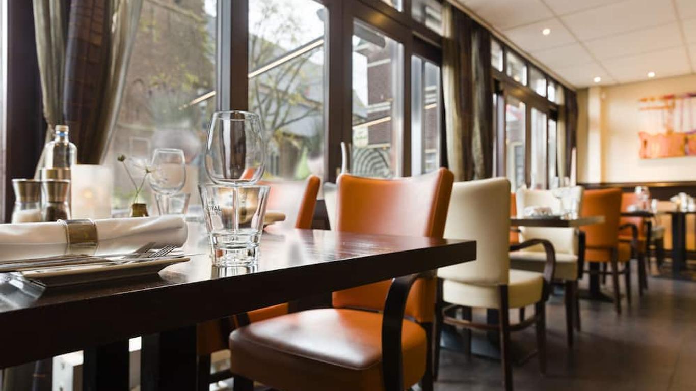 هوتل دي بلويج