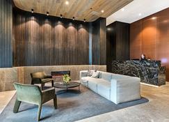 The Eminence Apartments By Cllix - Melbourne - Lounge