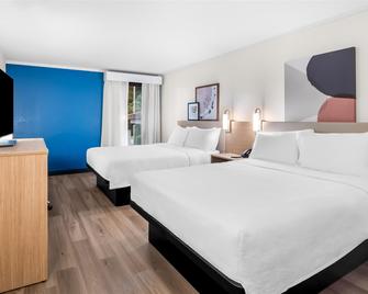 Spark By Hilton Roanoke Civic Center - Roanoke - Bedroom