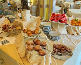 Hotel Isolabella - Ventotene - Buffet