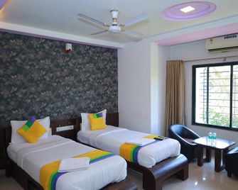 Hotel Naivedya - Aurangabad - Soveværelse