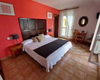 Hotel Villanueva - Luanco - Bedroom
