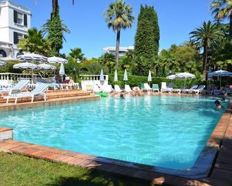Hotel des Mimosas - Antibes - Piscine