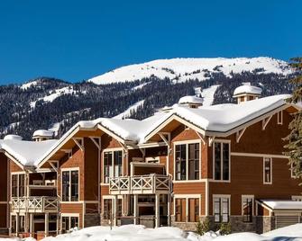 Stones Throw #38 By Bear Country - Sun Peaks - Building