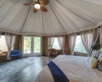 Luxury Suite 3-Safari Tent-Outdoor Whirlpool Tub - Marble Falls - Bedroom