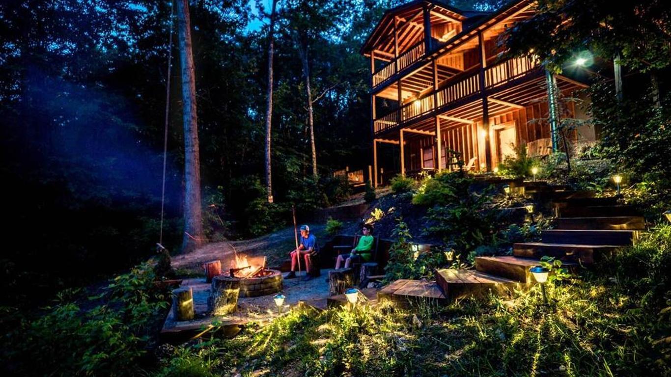 Red Apple Cabin