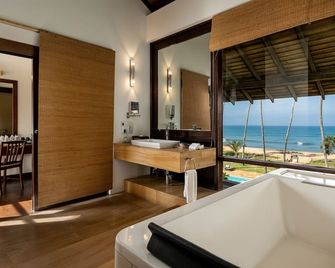 Grand Beach Hotel Wadduwa - Wadduwa