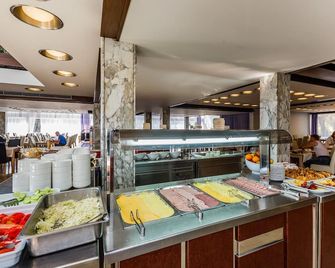 Hotel Medena - Seget Donji - Buffet