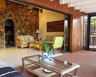 Closest to Beach & Ferry - Saint Thomas Island - Lobby