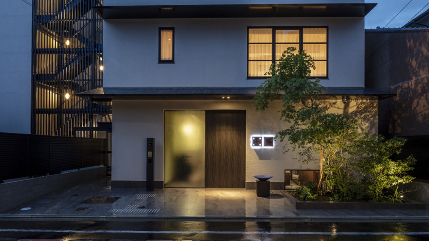 The General Kyoto Takatsuji Fuyacho