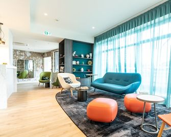 The Originals City, Hôtel Le Berry, Bourges - Bourges - Lobby