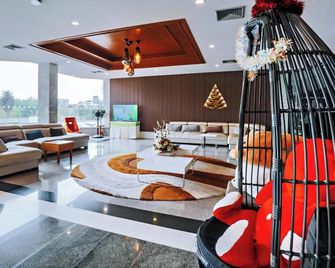 Cbd 2 Hotel - Surat Thani - Lobby