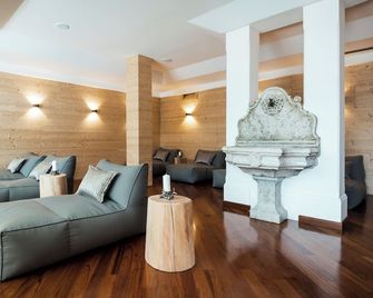 Hotel Antines - La Villa