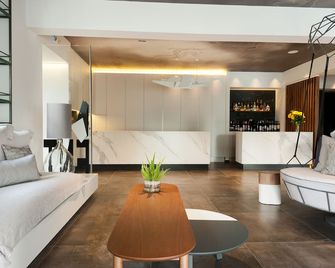Thomais Boutique Hotel - Lefkáda - דלפק קבלה