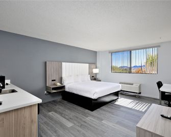 Studio 6 Suites Lake Havasu City. Az - Lake Havasu City - Soverom