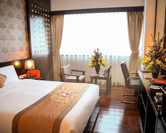 Halong Palace Hotel - Ha Long - Bedroom