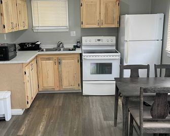 Oakhill Oasis Guest House - Saint Stephen - Kuchyň