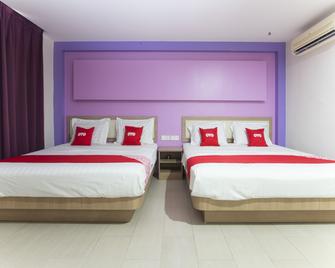 Valley View Hotel - Lumut - Chambre