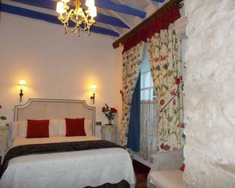 Hotel Boutique Nueve Leyendas - Úbeda - Habitación