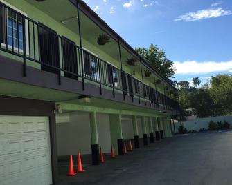 鷹岩汽車旅館 - 洛杉磯 - 洛杉磯 - 建築