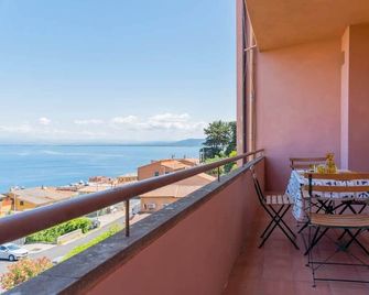 New Sea View Terrace - Private Parking Wifi - Porto Santo Stefano - Balcony