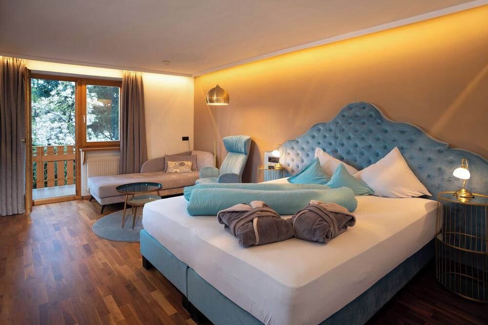 Hotel Weingarten - Eppan an der Weinstrasse - חדר שינה