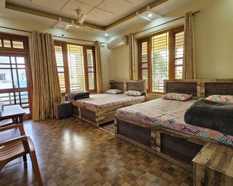 Bora's Homestay - Haldwani - Habitación