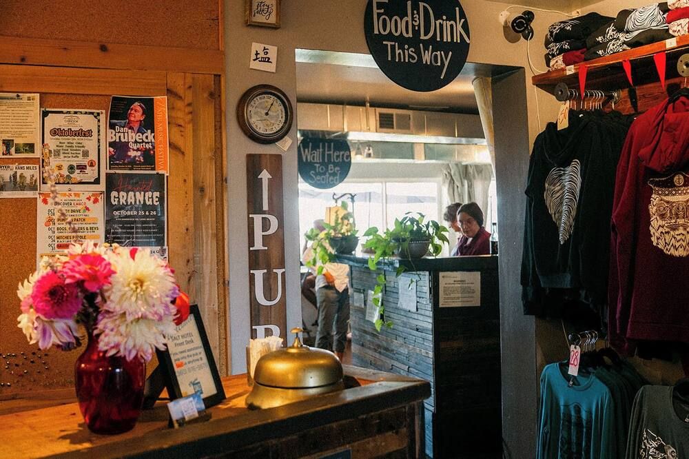 Salt Hotel & Pub - Ilwaco