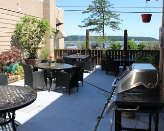 Ramada by Wyndham Campbell River - Campbell River - Balkon