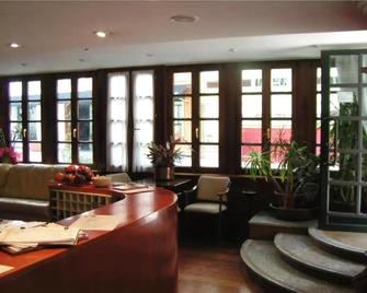 La Plaza I - Luanco - Restaurant
