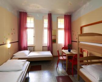 Three Little Pigs Hostel Berlin - Berlin