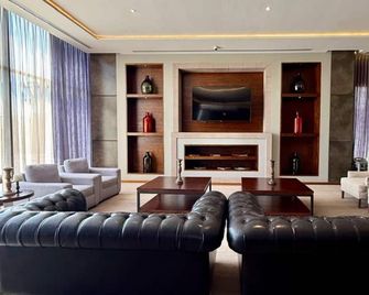 Hampton Inn by Hilton Durango - Durango - Lounge