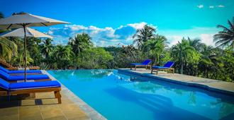 Cassia Hill Resort - San Ignacio - Pool
