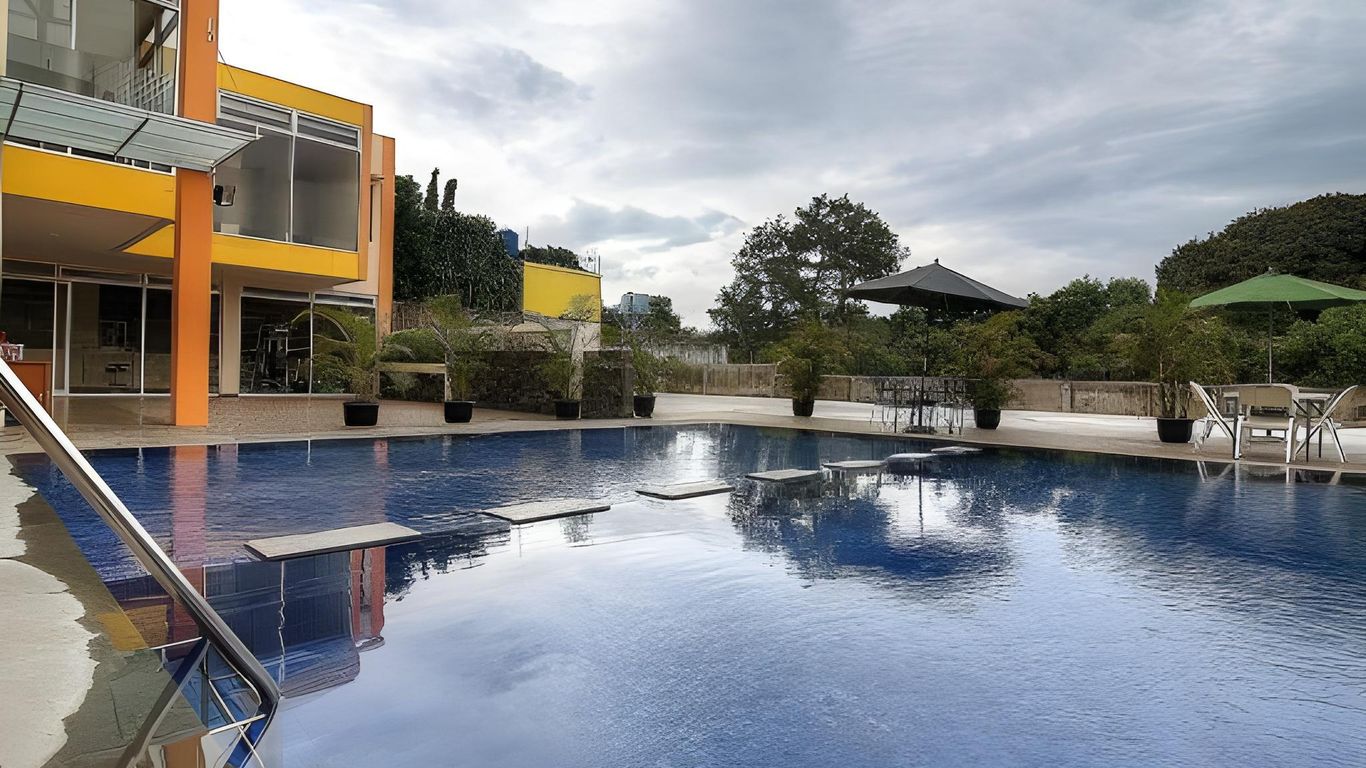 Collection O 295 Grha Ciumbuleuit Guest House