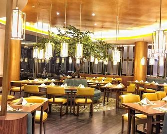 Grand Soll Marina Hotel - Tangerang City - Restaurant