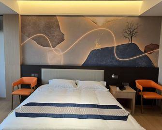 Fenghua Hotel - Bengbu - Bedroom