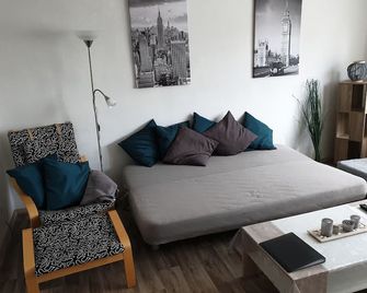 Ferienwohnung Come Home 1 - نورثيم - غرفة معيشة