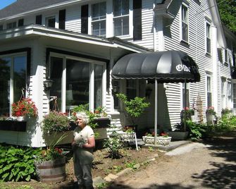 The Olde Village Inn - Digby