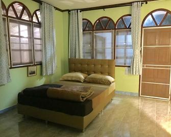 Baanapa Erawan - Ban Tha Thong Mon - Habitación